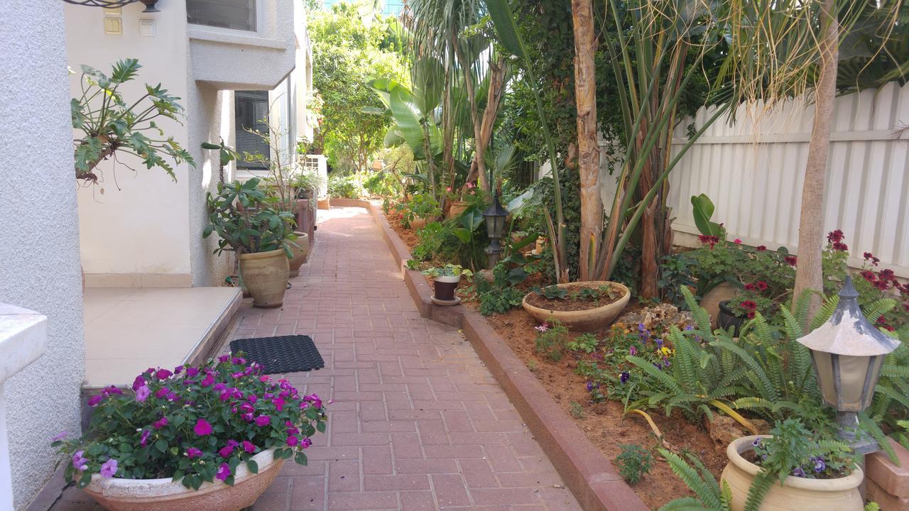 Sabba'S Apartment Kfar Saba Dış mekan fotoğraf
